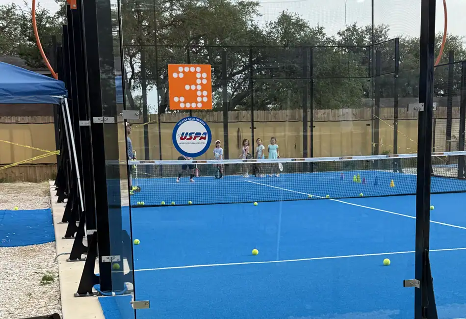 JUNIOR PADEL DISCOVERY DAY